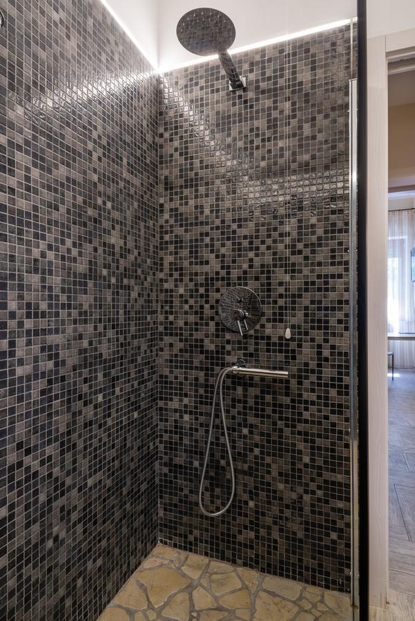 Villa Domus Salento Suites & Rooms Con Parcheggio Privato In Loco Lecce Ngoại thất bức ảnh