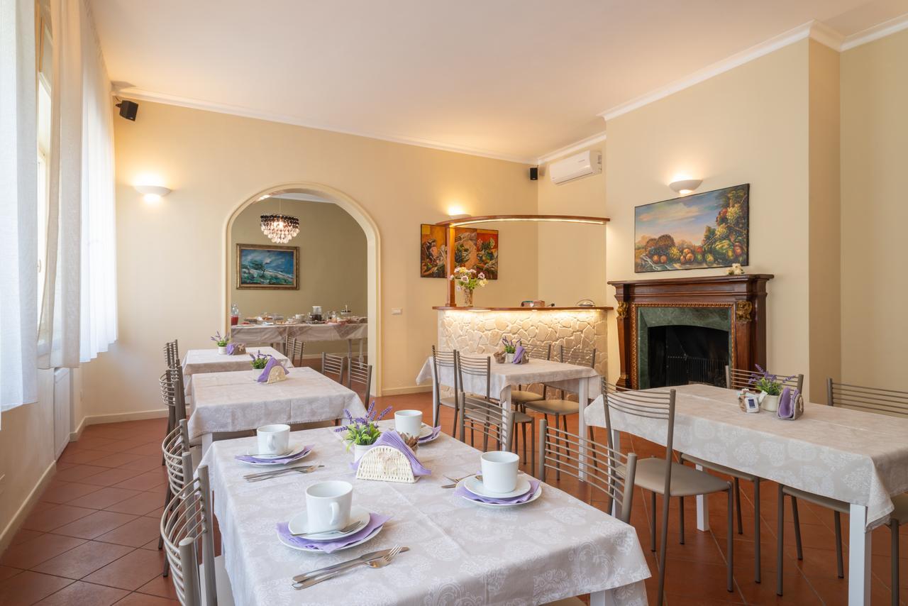 Villa Domus Salento Suites & Rooms Con Parcheggio Privato In Loco Lecce Ngoại thất bức ảnh