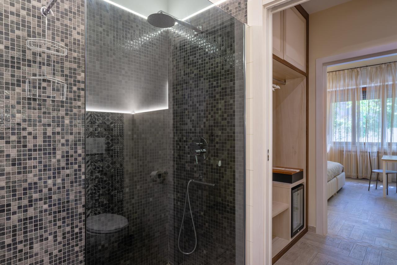 Villa Domus Salento Suites & Rooms Con Parcheggio Privato In Loco Lecce Ngoại thất bức ảnh