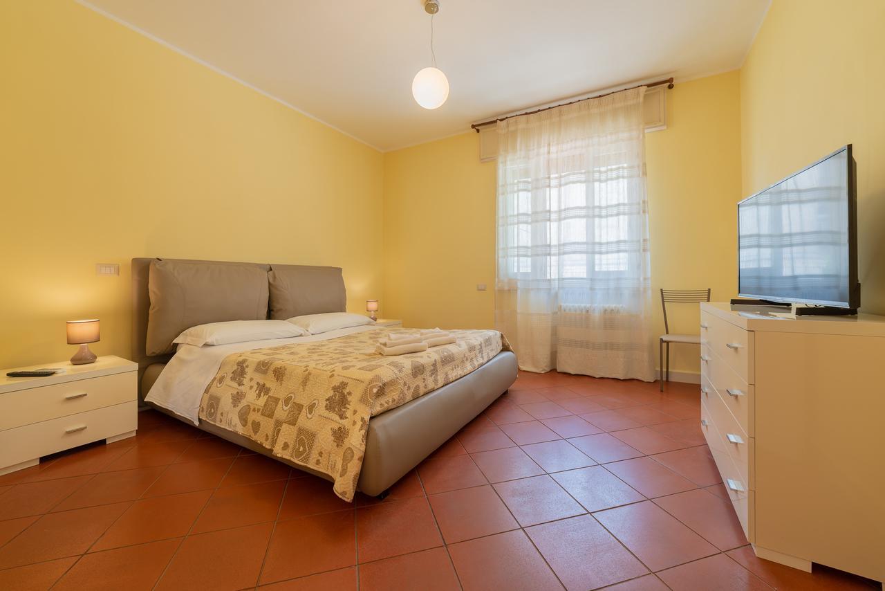 Villa Domus Salento Suites & Rooms Con Parcheggio Privato In Loco Lecce Ngoại thất bức ảnh